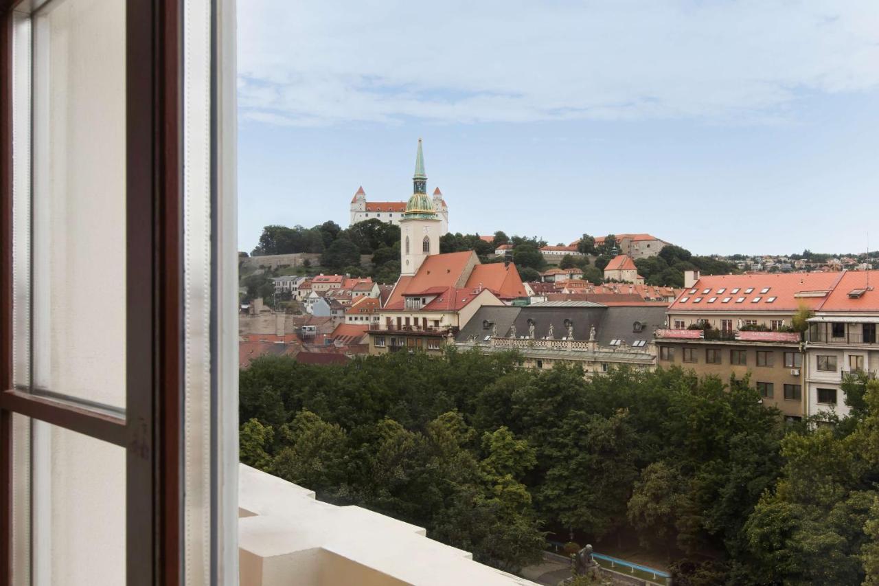 Radisson Blu Carlton Hotel, Bratislava Esterno foto