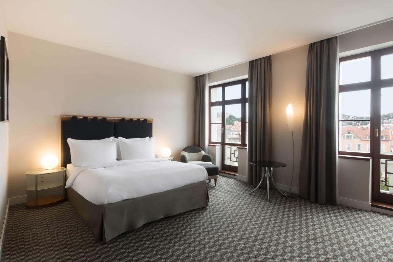 Radisson Blu Carlton Hotel, Bratislava Esterno foto